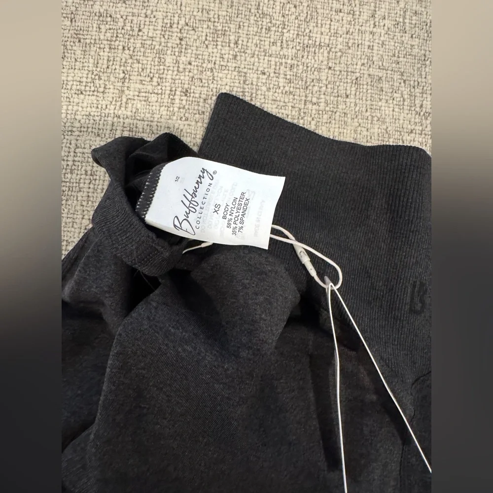 BuffBunny Miracle Leggings - Picture 3 of 7